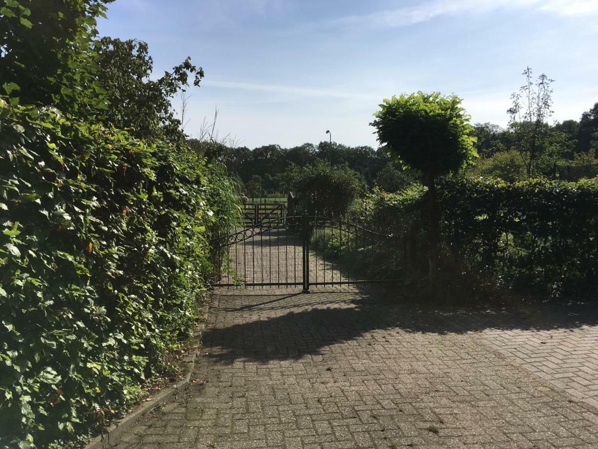 Appartamento Op Hoog Baarlo Hoenderloo Esterno foto